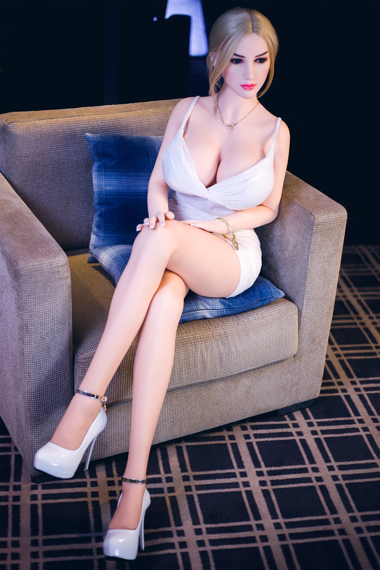 163CM 娜塔莎 金髮俄國嫩模 矽膠實體 成人娃娃