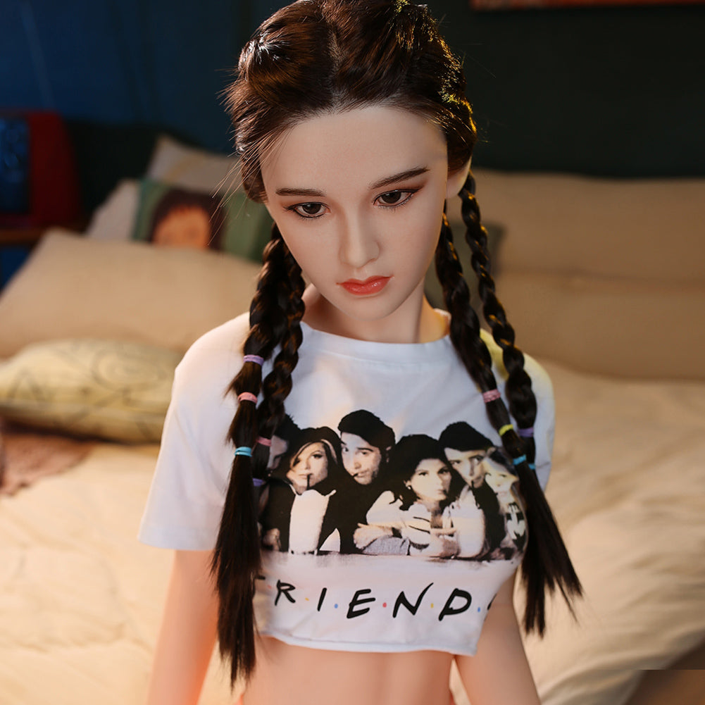 Sally 160cm 超美麻花辮混血蘿莉 微乳少女 實體成人娃娃