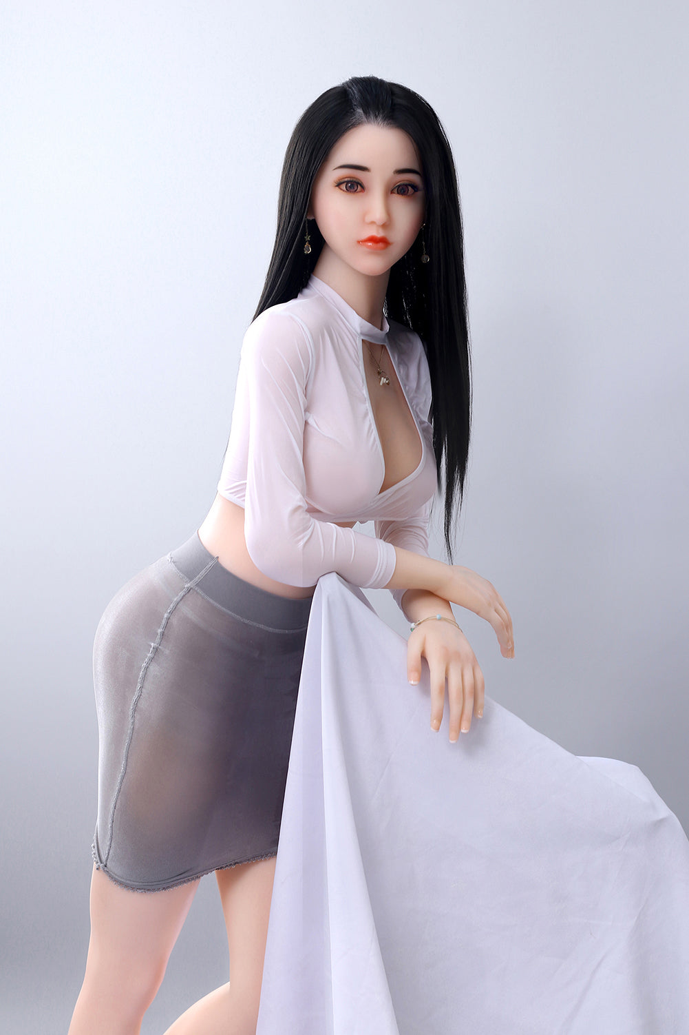 Livia 164cm 細腰巨乳 風姿綽約女總裁 實體性愛娃娃